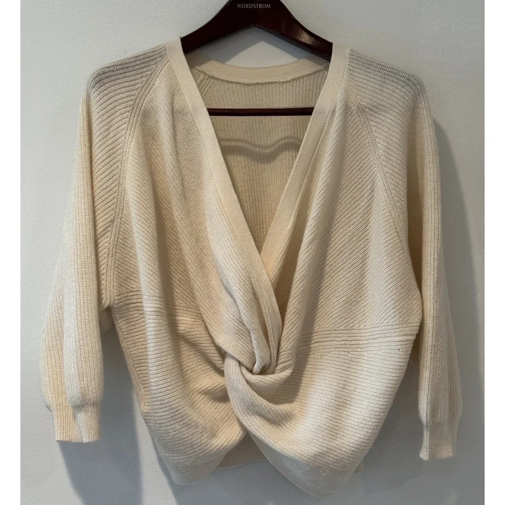 Ba&sh‎ Paris Cream Twist Front Lady Pullover Sweater Sz 1 Small Cozy Chic Boho